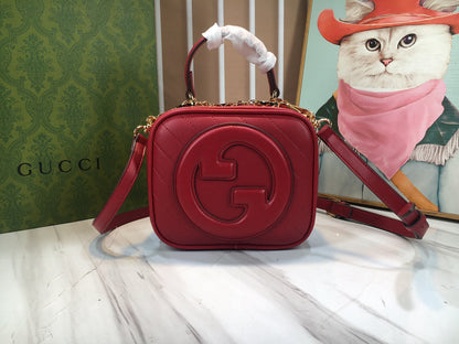 Elite Carryalls