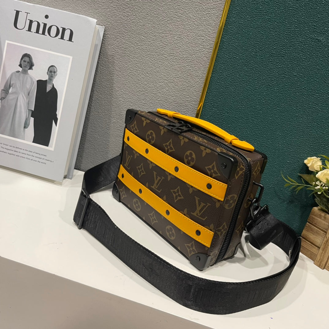 Elite Carryalls