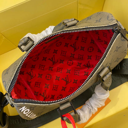 Elite Carryalls