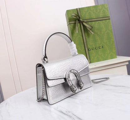 Elite Carryalls