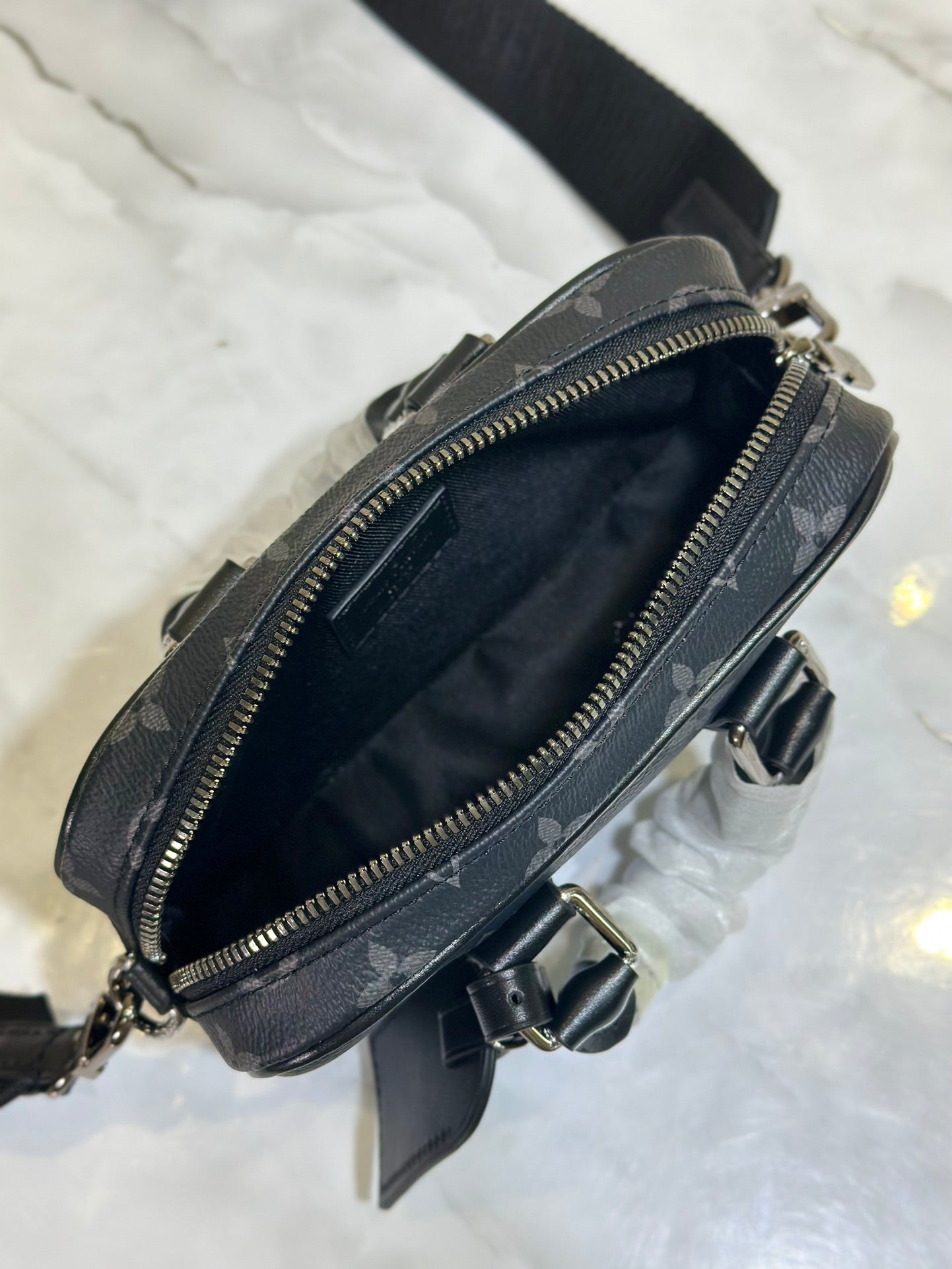 Elite Carryalls