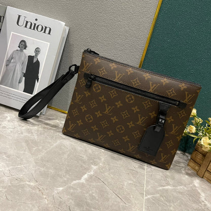 Elite Carryalls