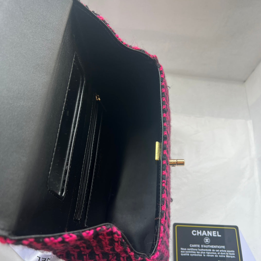 Elite Carryalls