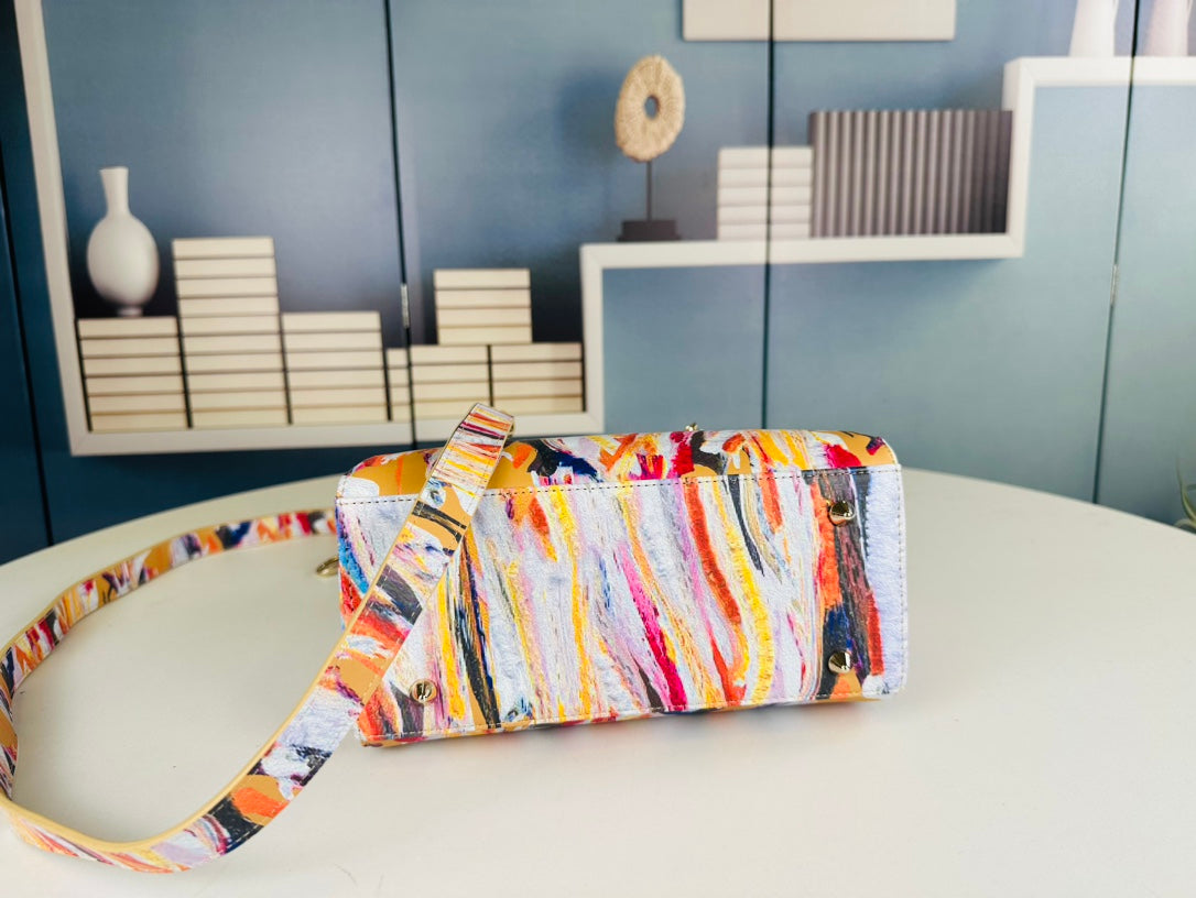 Elite Carryalls