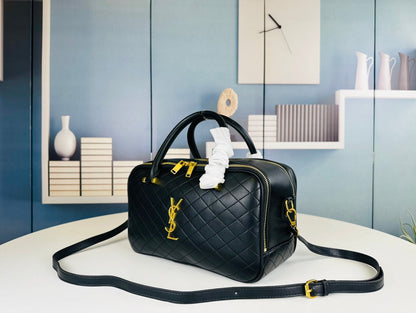 Elite Carryalls