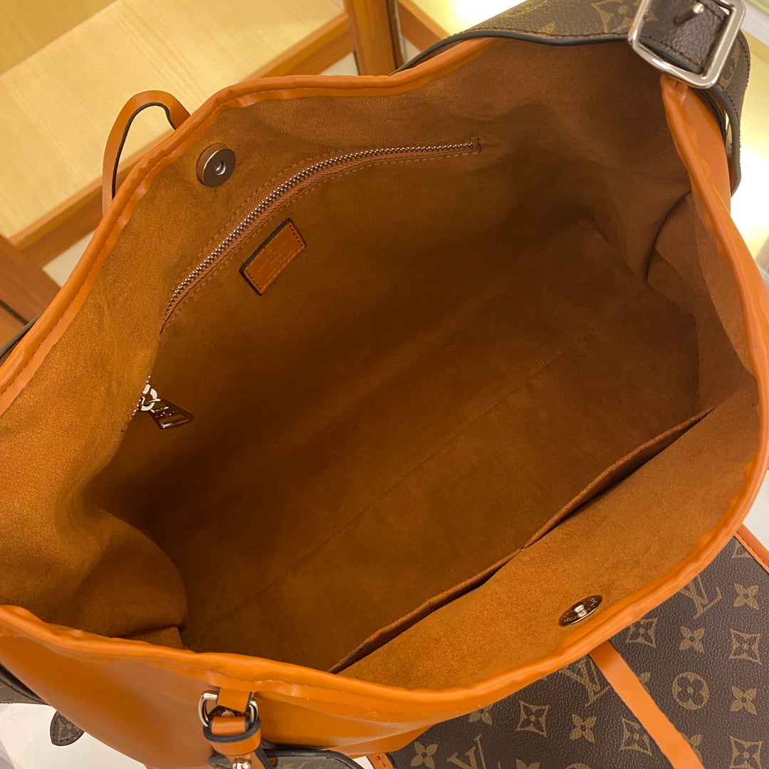 Elite Carryalls