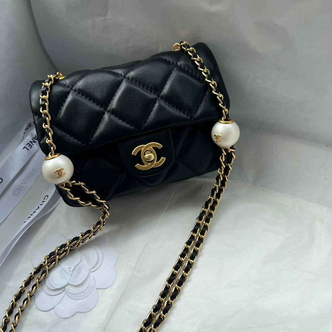 Elite Carryalls