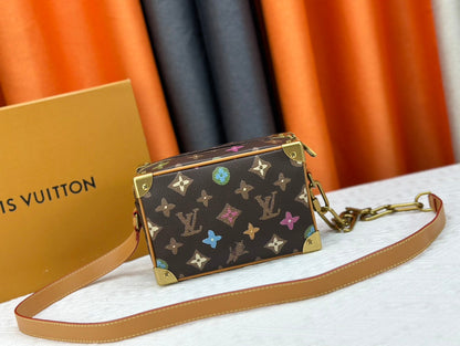 Elite Carryalls