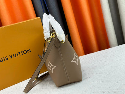 Elite Carryalls