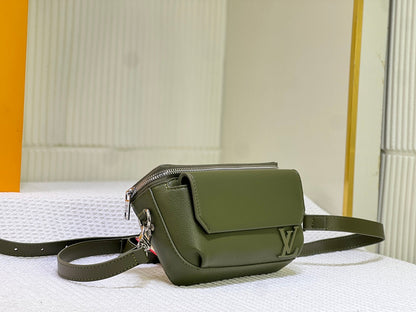 Elite Carryalls