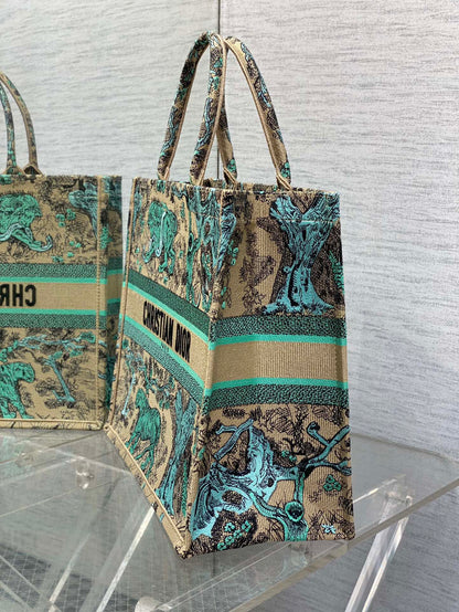 Elite Carryalls