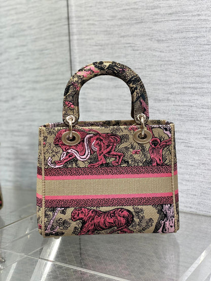 Elite Carryalls