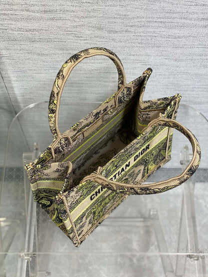 Elite Carryalls