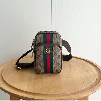 Elite Carryalls