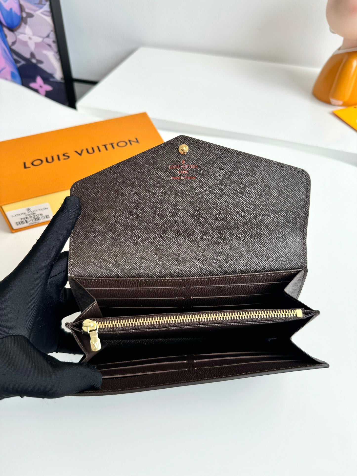 Elite Carryalls