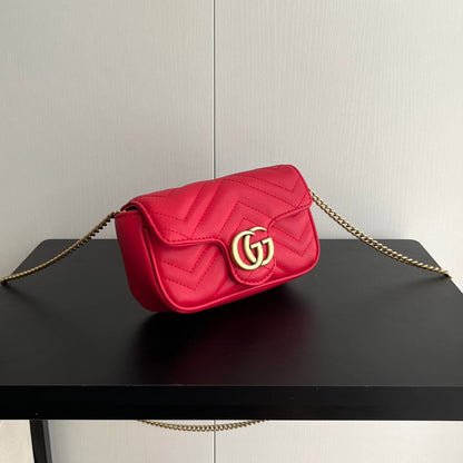 Elite Carryalls