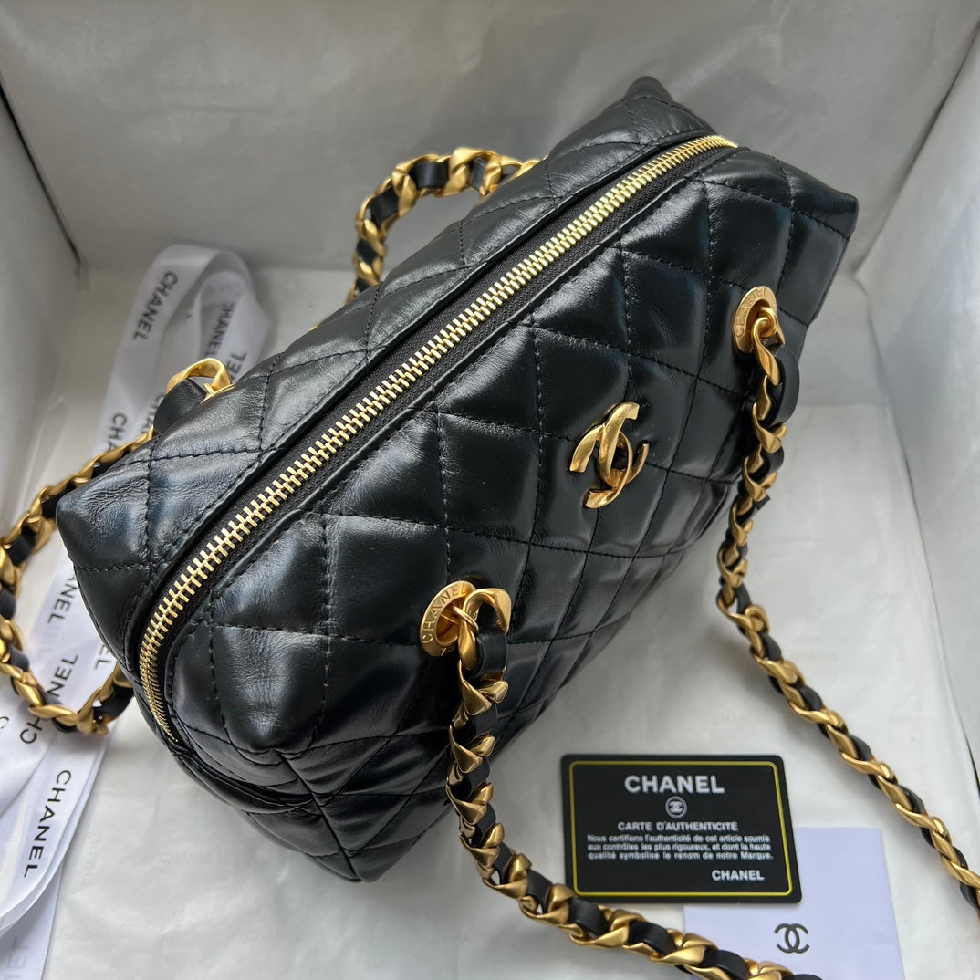 Elite Carryalls