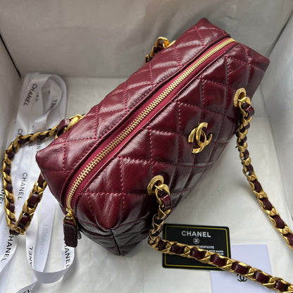 Elite Carryalls