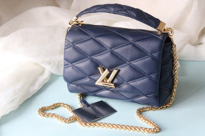 Elite Carryalls