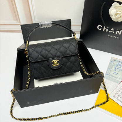 Elite Carryalls