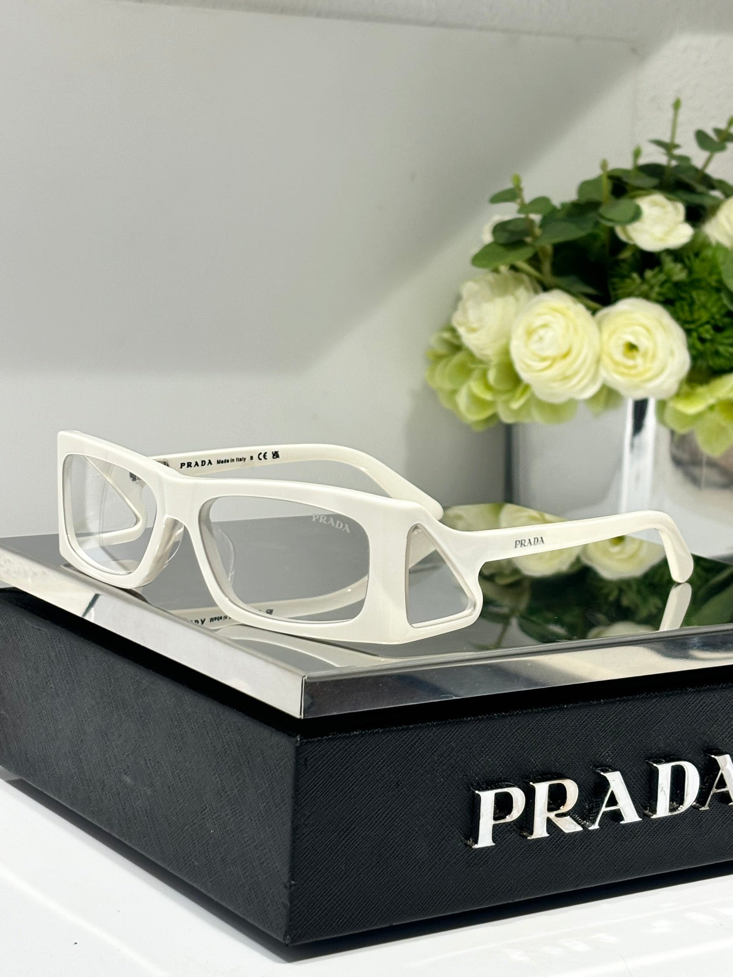 SUNGLASSES NEW ARRIVALS
