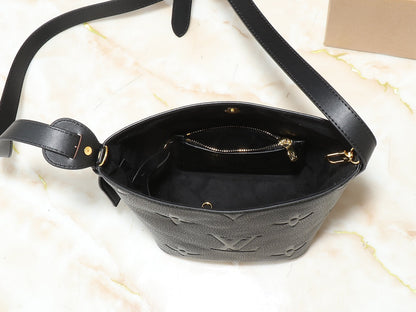 Elite Carryalls