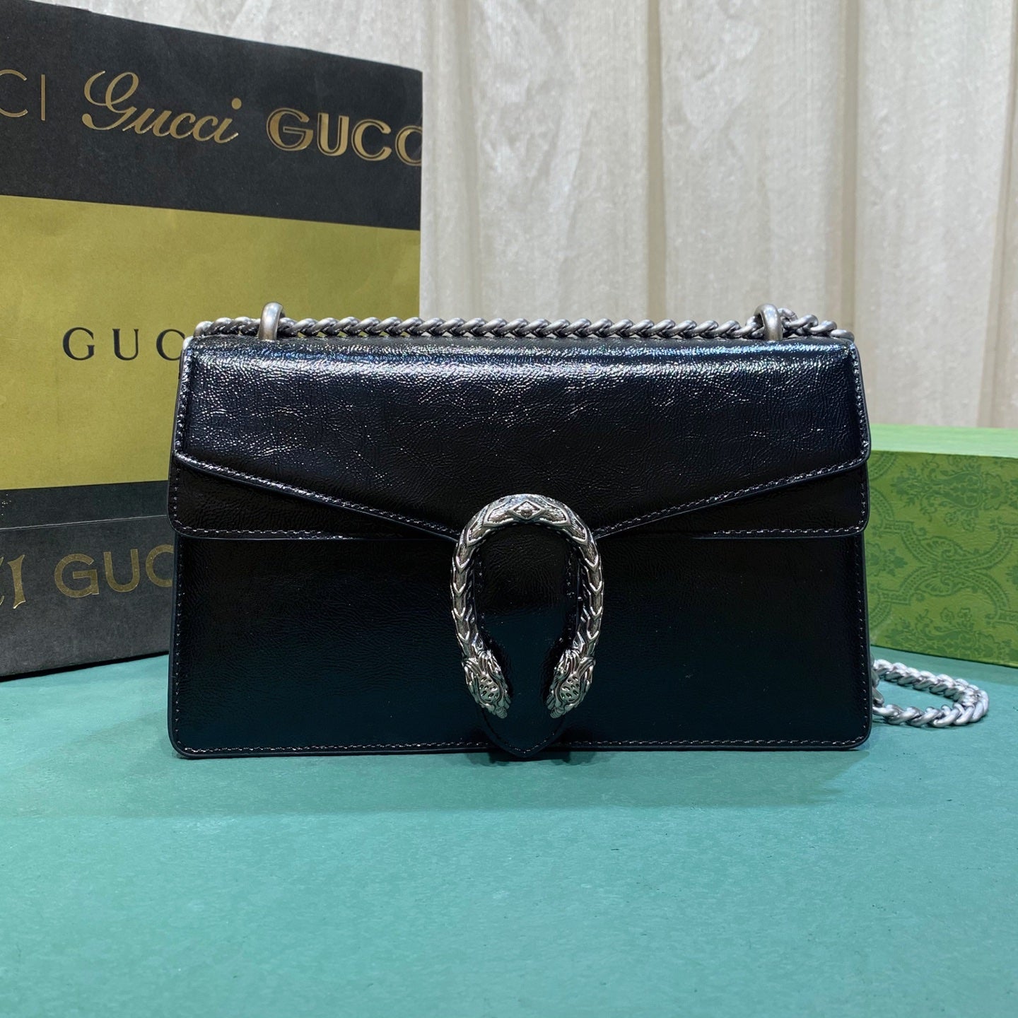 Elite Carryalls
