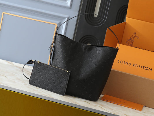 Elite Carryalls