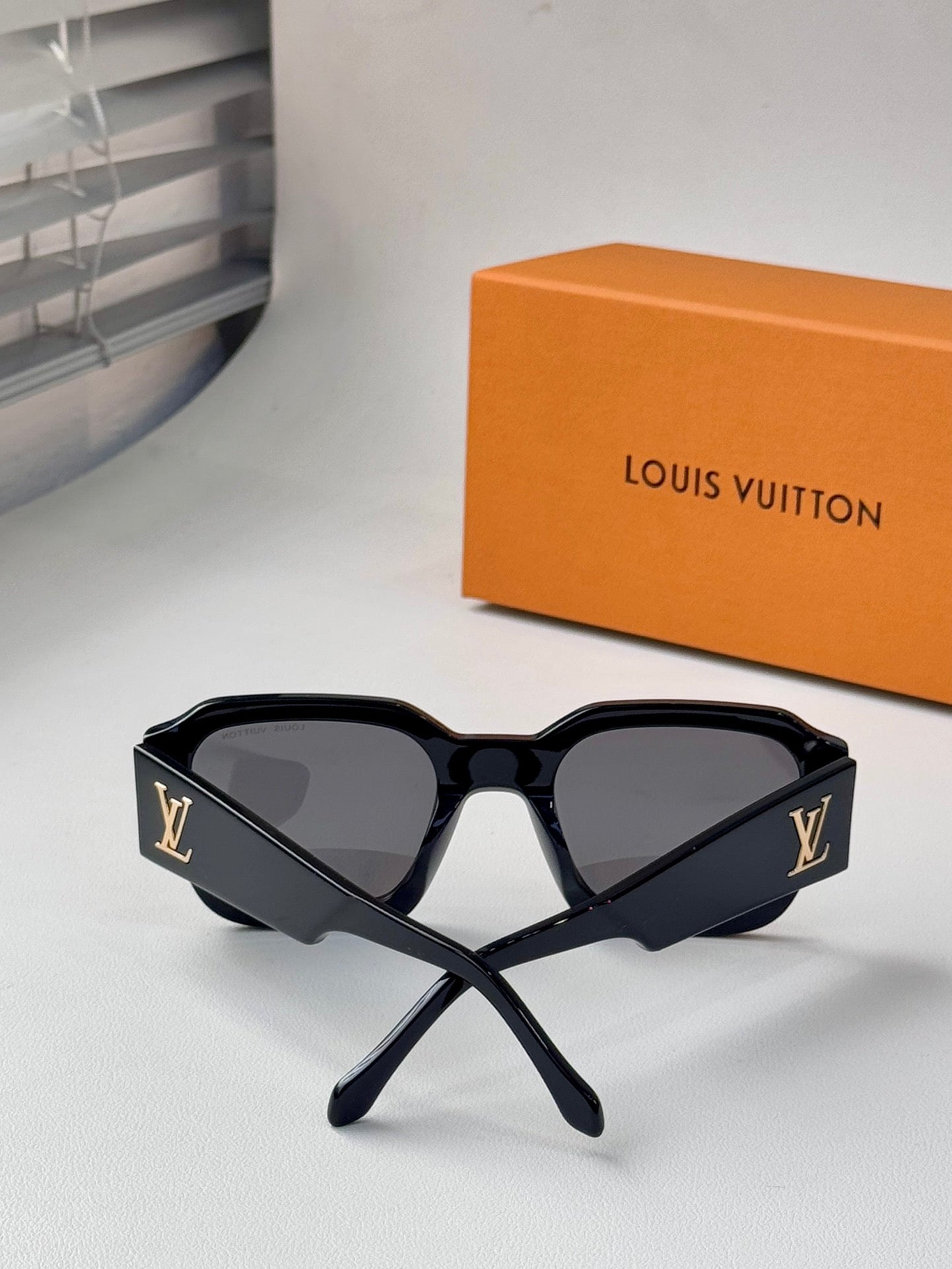 SUNGLASSES NEW ARRIVALS