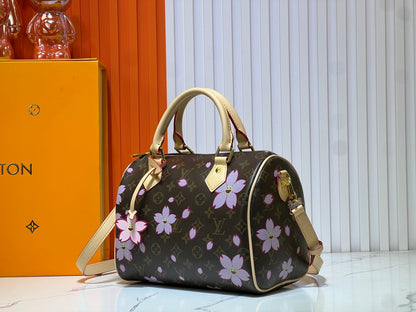 Elite Carryalls