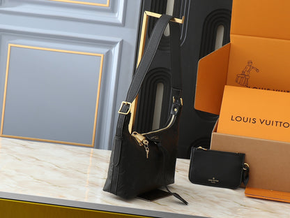 Elite Carryalls