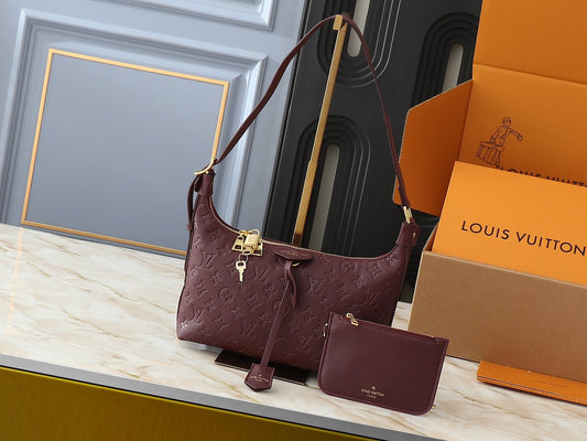 Elite Carryalls