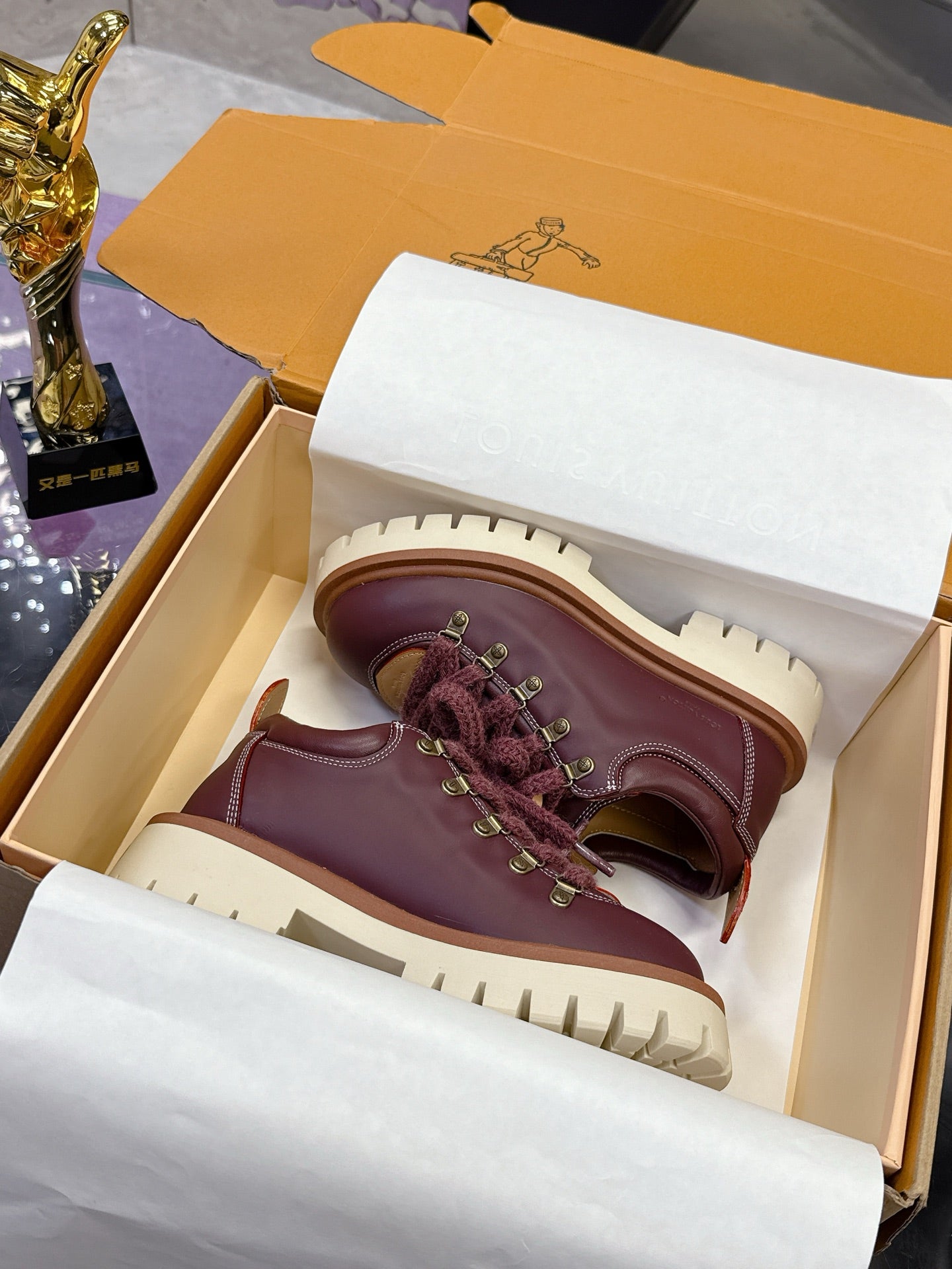 Louis Vuitton Derby LV Remix