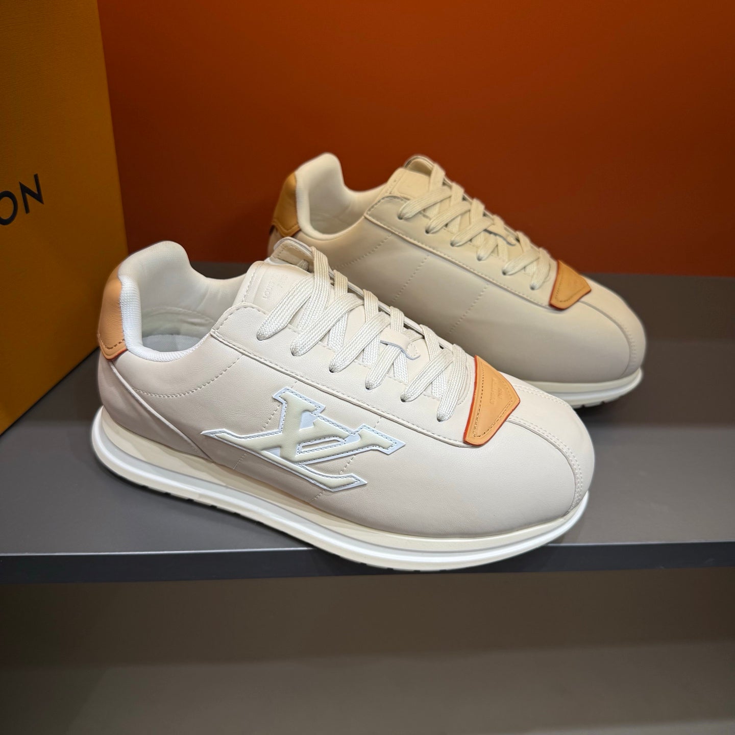 Louis Vuitton BUTTERSOFT Sports Shoes