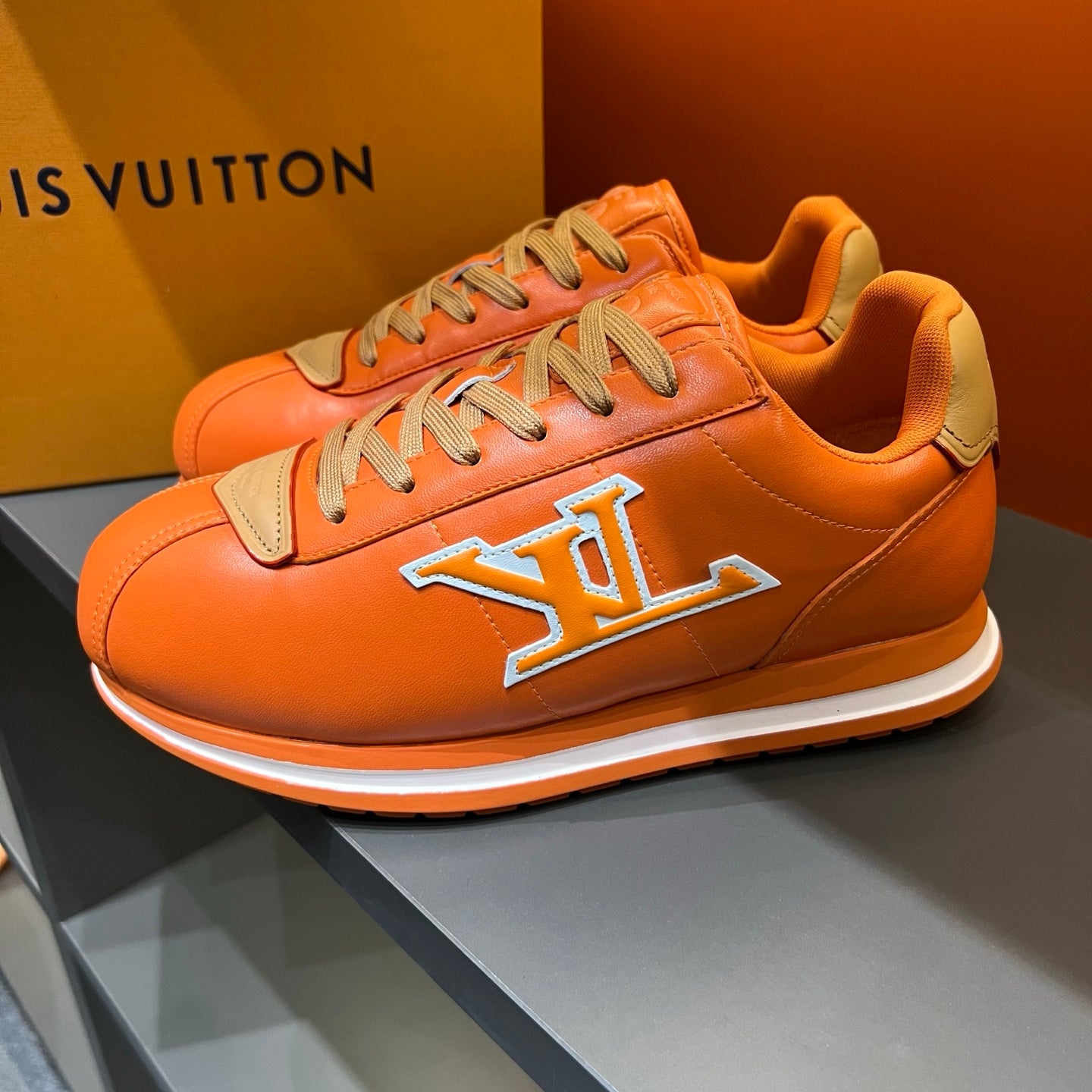 Louis Vuitton BUTTERSOFT Sports Shoes