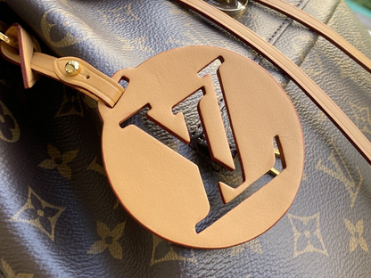 Elite Carryalls