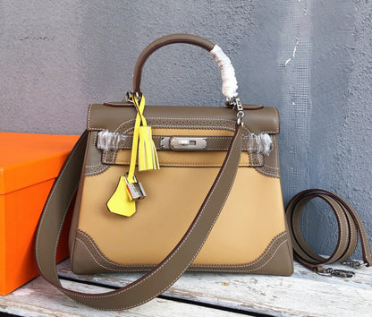 Elite Carryalls