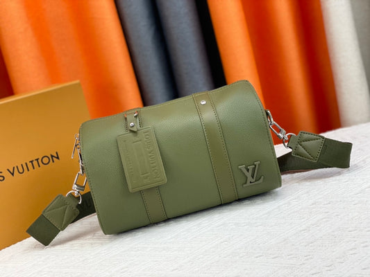 Elite Carryalls